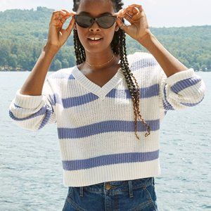 Wild Fable Cropped V Neck Striped Sweater